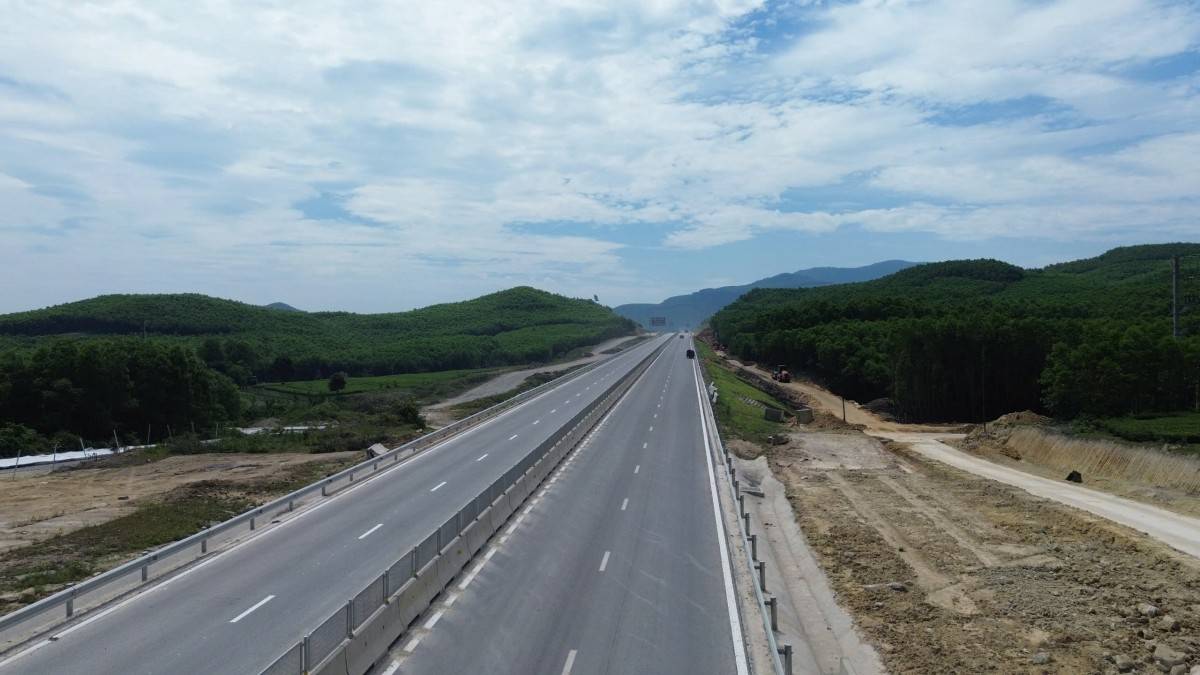 Thông xe cao tốc Bắc – Nam qua Hà Tĩnh, đẩy nhanh kết nối vùng