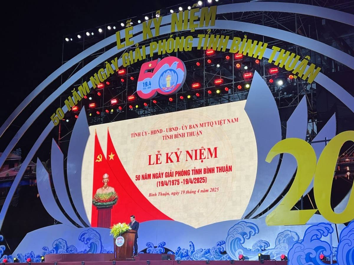 Bình Thuận long trọng tổ chức kỷ niệm 50 năm Ngày giải phóng tỉnh