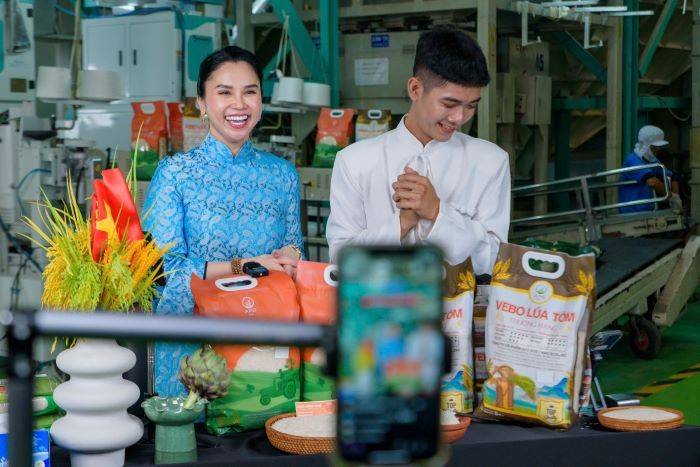 TikTok Shop tổ chức các Tour tham quan nhà máy GreenUP