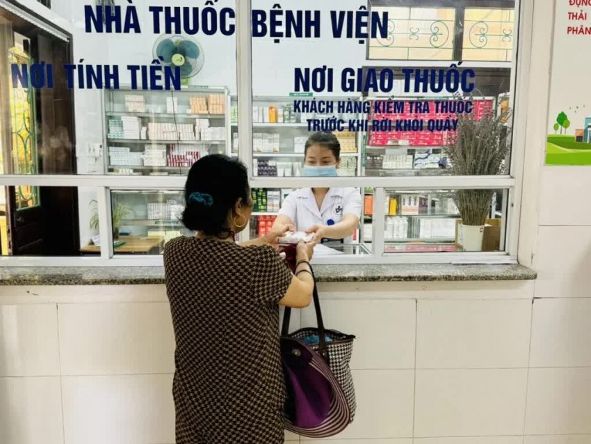 Bộ Y tế: Khẩn trương kiểm tra thực phẩm chức năng, sữa bán tại bệnh viện, phòng khám