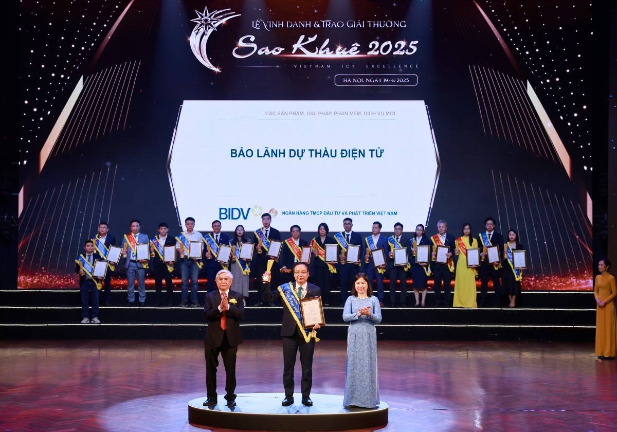 BIDV ghi dấu ấn tại Sao Khuê 2025 với 7 sản phẩm công nghệ được vinh danh