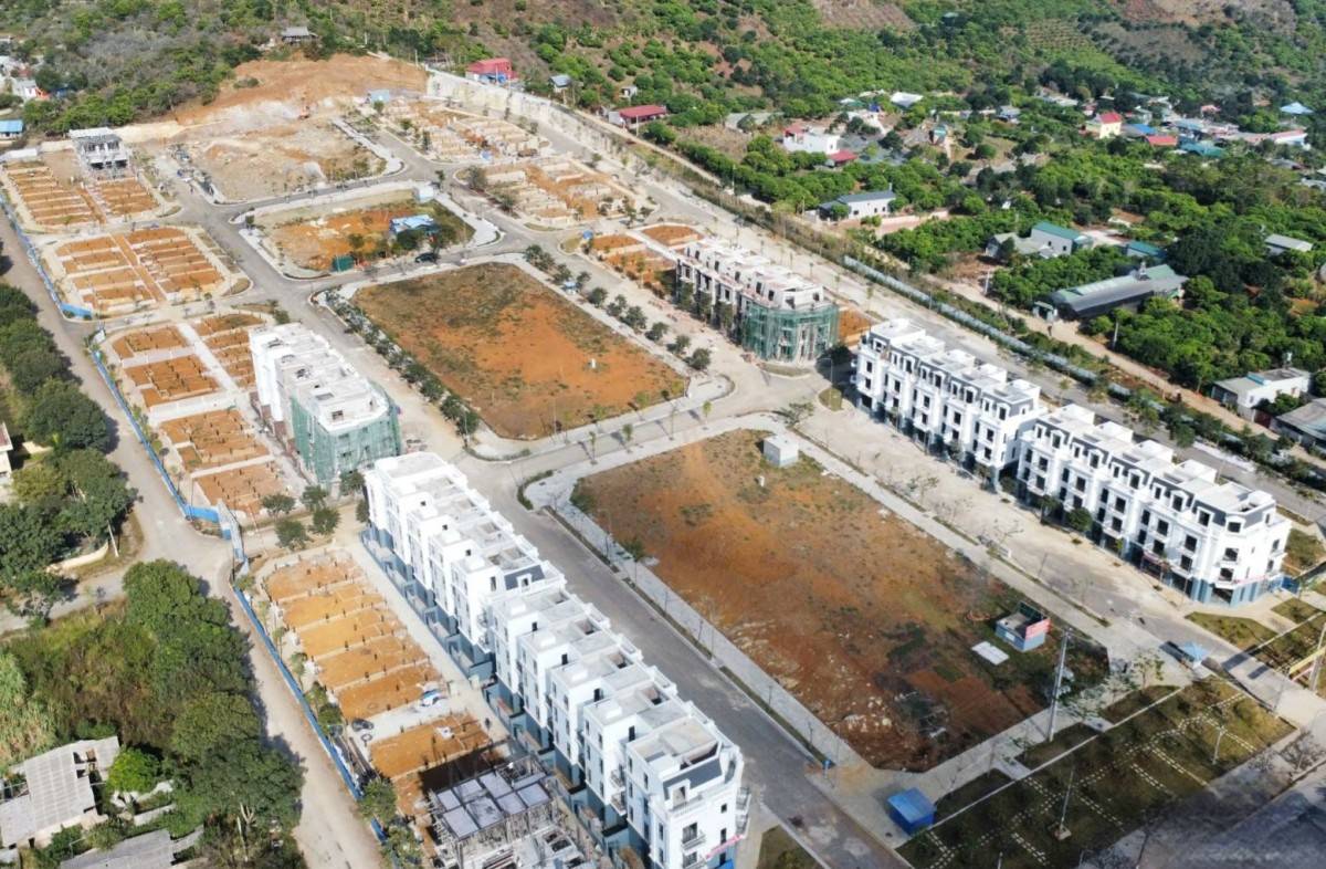 Sơn La: Quyết tâm khơi thông nguồn cung bất động sản, tạo động lực phát triển kinh tế - xã hội Sơn La: Quyết tâm khơi thông nguồn cung bất động sản, tạo động lực phát triển kinh tế - xã hội