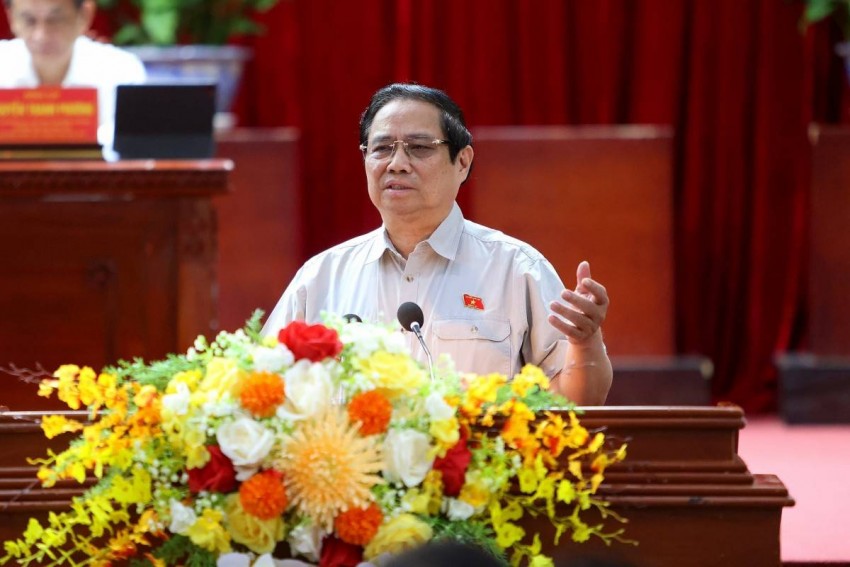 Thủ tướng Chính phủ Phạm Minh Chính phát biểu tại buổi tiếp xúc cử tri.