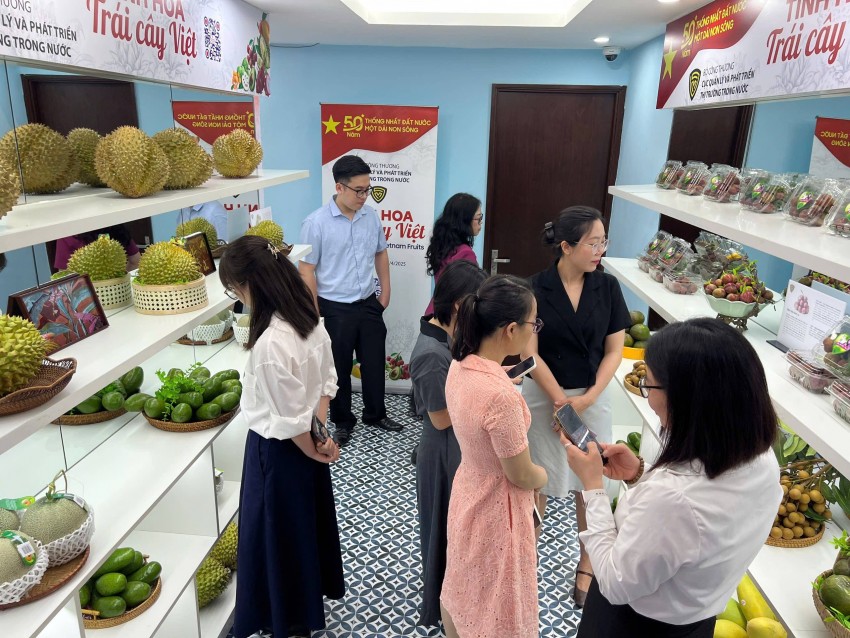 “Tinh hoa trái cây Việt”: Kết nối tiêu dùng trong nước, mở rộng thị trường toàn cầu