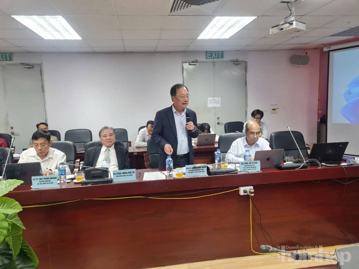 PGS.TS Nguyễn Văn Thành: Cần sớm xây dựng một chiến lược khoa học công nghệ rõ ràng, dài hạn và có định hướng cụ thể PGS.TS Nguyễn Văn Thành: Cần sớm xây dựng một chiến lược khoa học công nghệ rõ ràng, dài hạn và có định hướng cụ thể