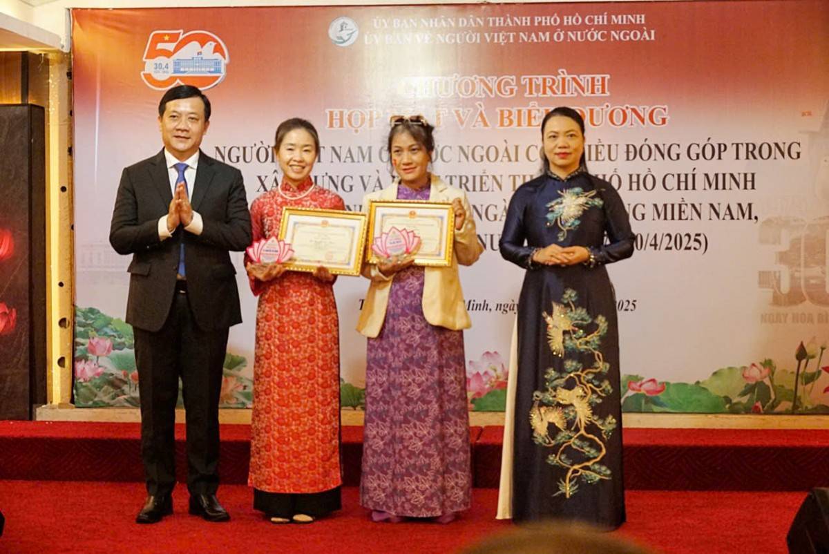 TP. Hồ Chí Minh ghi nhận tâm huyết và trí tuệ của kiều bào trong 50 năm xây dựng và phát triển