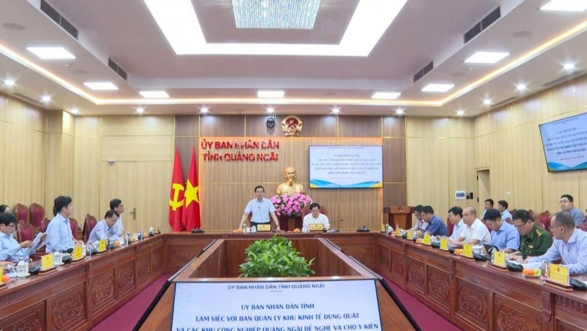 Quang cảnh buổi làm việc Quang cảnh buổi làm việc