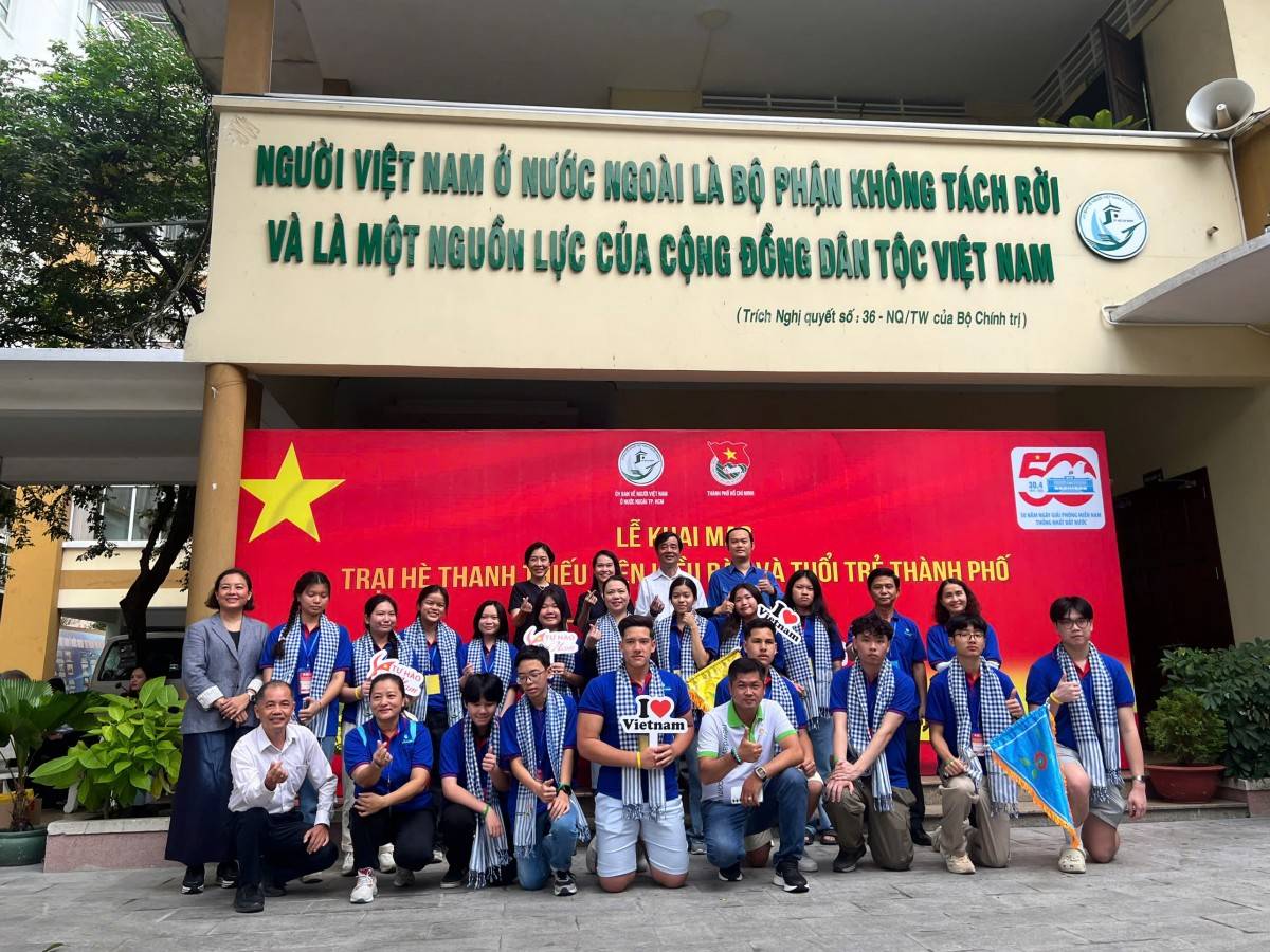khai mạc Trại hè “Thanh thiếu niên kiều bào và tuổi trẻ thành phố”  khai mạc Trại hè “Thanh thiếu niên kiều bào và tuổi trẻ thành phố”