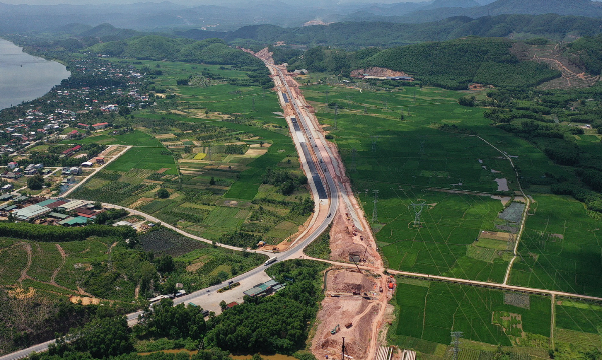 Huế chuyển đổi gần 22ha rừng phục vụ mở rộng cao tốc Cam Lộ – La Sơn Huế chuyển đổi gần 22ha rừng phục vụ mở rộng cao tốc Cam Lộ – La Sơn