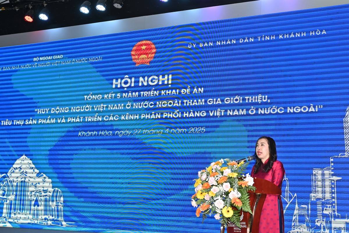 Tăng cường giới thiệu, tiêu thụ sản phẩm của Việt Nam ở nước ngoài