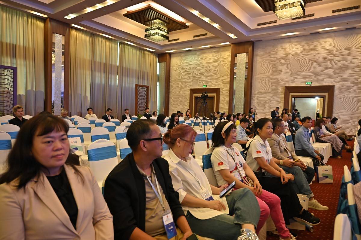 Tăng cường giới thiệu, tiêu thụ sản phẩm của Việt Nam ở nước ngoài