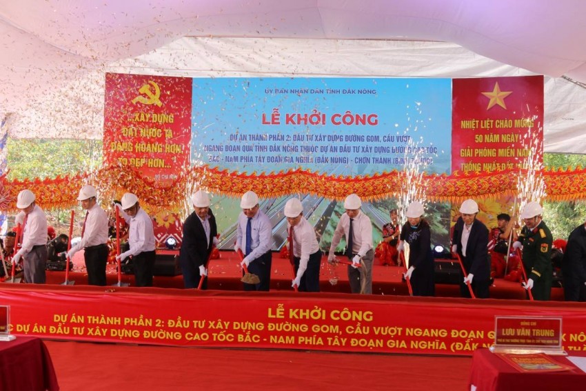 Đắk Nông khởi công đường gom, cầu vượt cao tốc Bắc - Nam, chào mừng 50 năm Ngày Giải phóng miền Nam