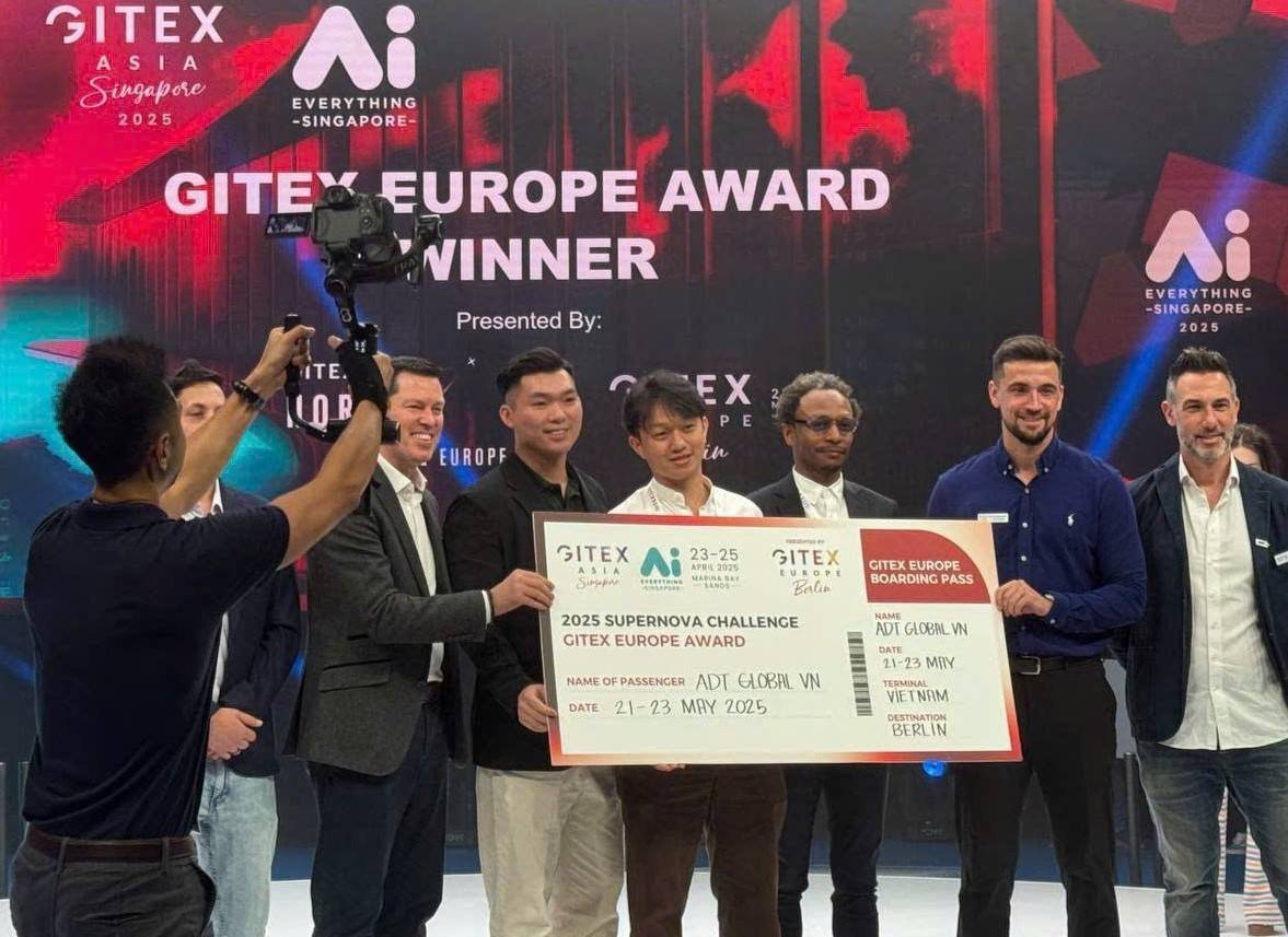 Vượt qua 350 startup, trợ lý AI Việt Nomi chiến thắng tại GITEX Asia 2025