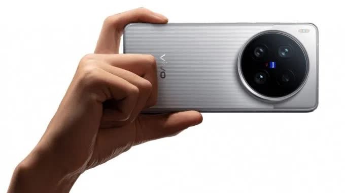 So sánh Vivo X200 Ultra và OPPO Find X8 Ultra: Hai mẫu flagship Android vừa ra mắt tháng 4