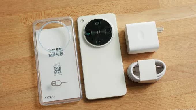 So sánh Vivo X200 Ultra và OPPO Find X8 Ultra: Hai mẫu flagship Android vừa ra mắt tháng 4