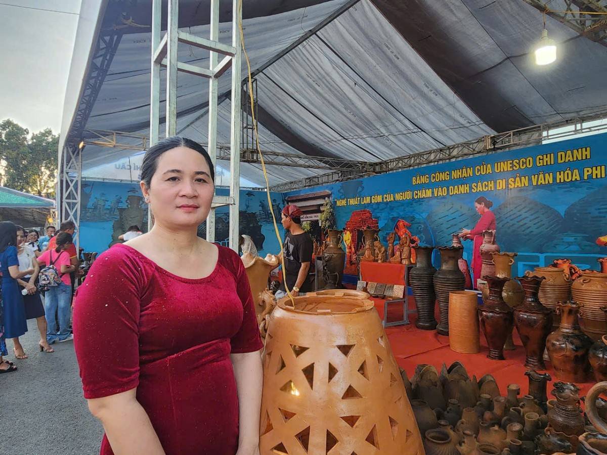 Ninh Thuận: Trung tâm xúc Tiến Đầu tư, Thương mại và Du lịch đem gốm Bàu Trúc quảng bá đến đông đảo du khách