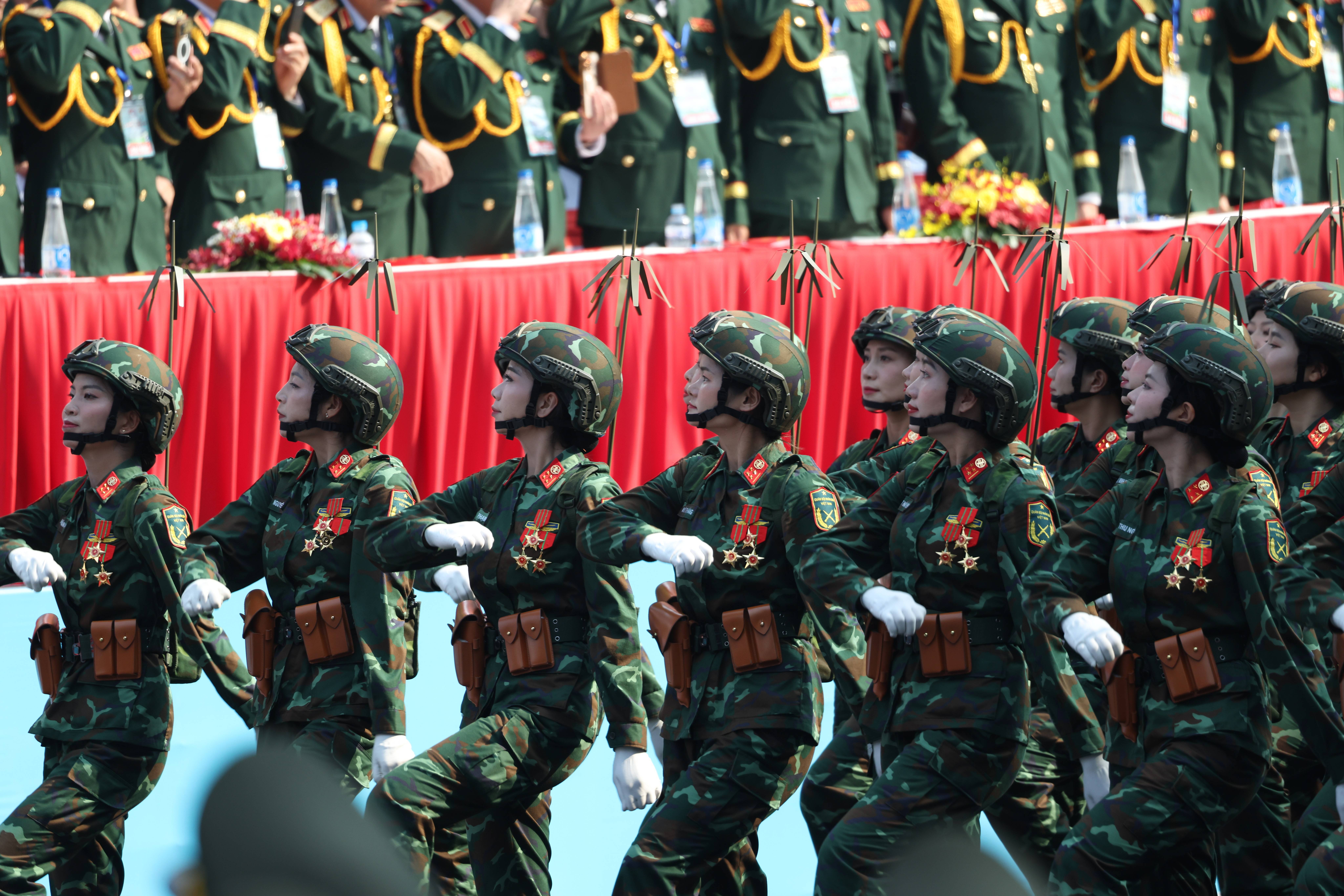 Những hình ảnh ấn tượng tại Lễ Kỷ niệm 50 năm Ngày Giải phóng miền Nam, thống nhất đất nước