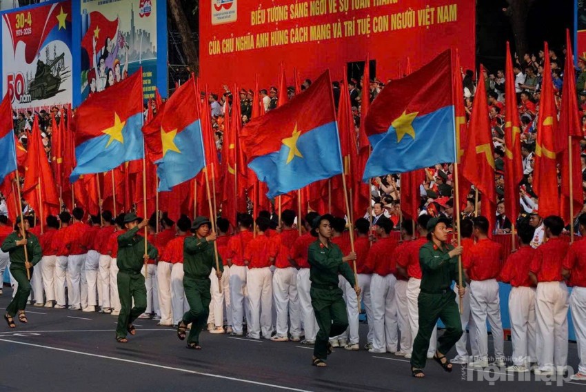 TOÀN CẢNH: Lễ Kỷ niệm, diễu binh, diễu hành 50 năm Ngày Giải phóng miền Nam, thống nhất đất nước