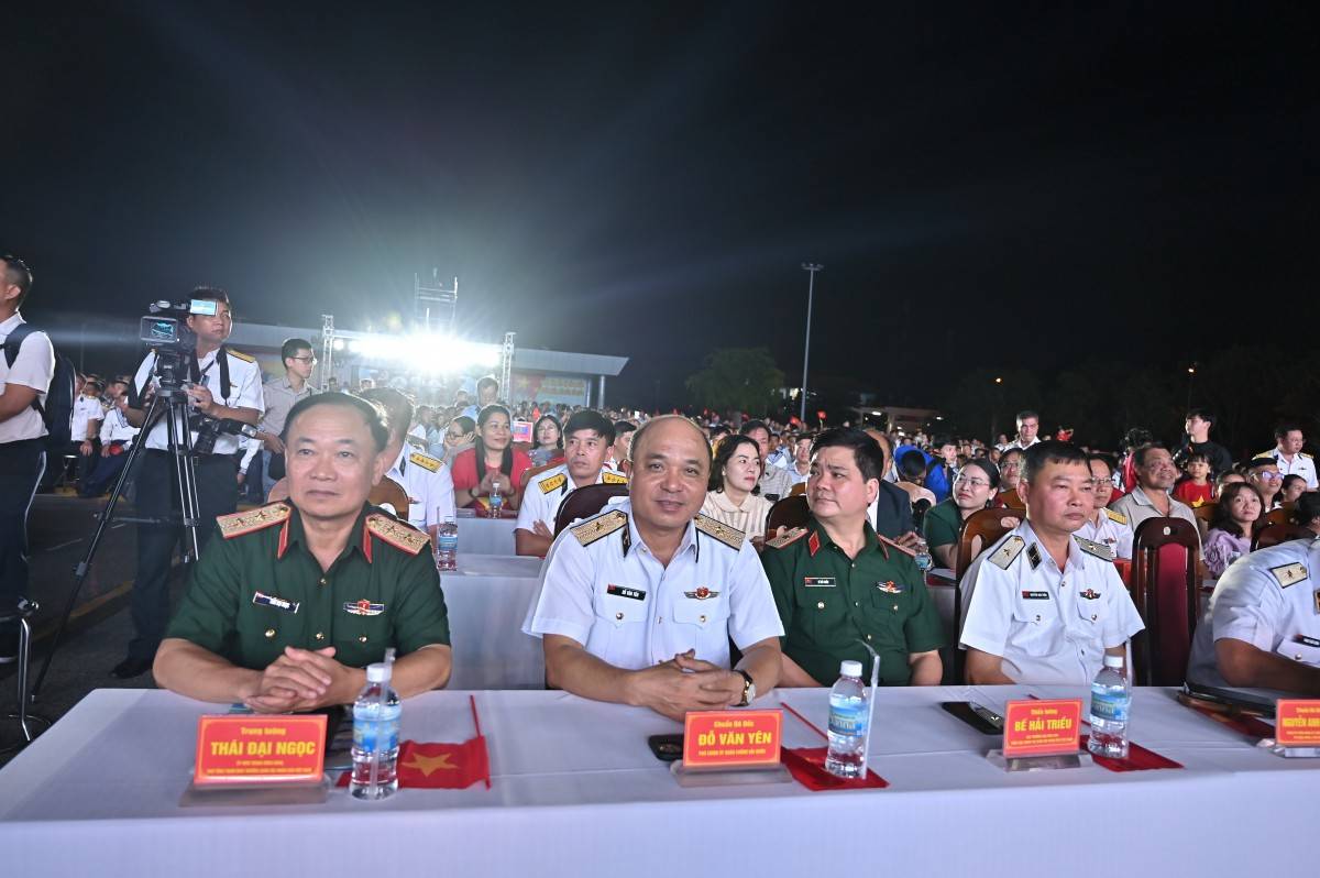 Chương trình chính luận nghệ thuật Sức sống Trường Sa kỷ niệm 50 năm Ngày Giải phóng Trường Sa