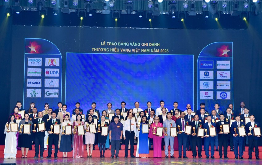 Nasaki Việt Nam vinh dự nhận Bảng vinh danh “Top 20 thương hiệu xanh Việt Nam năm 2025”