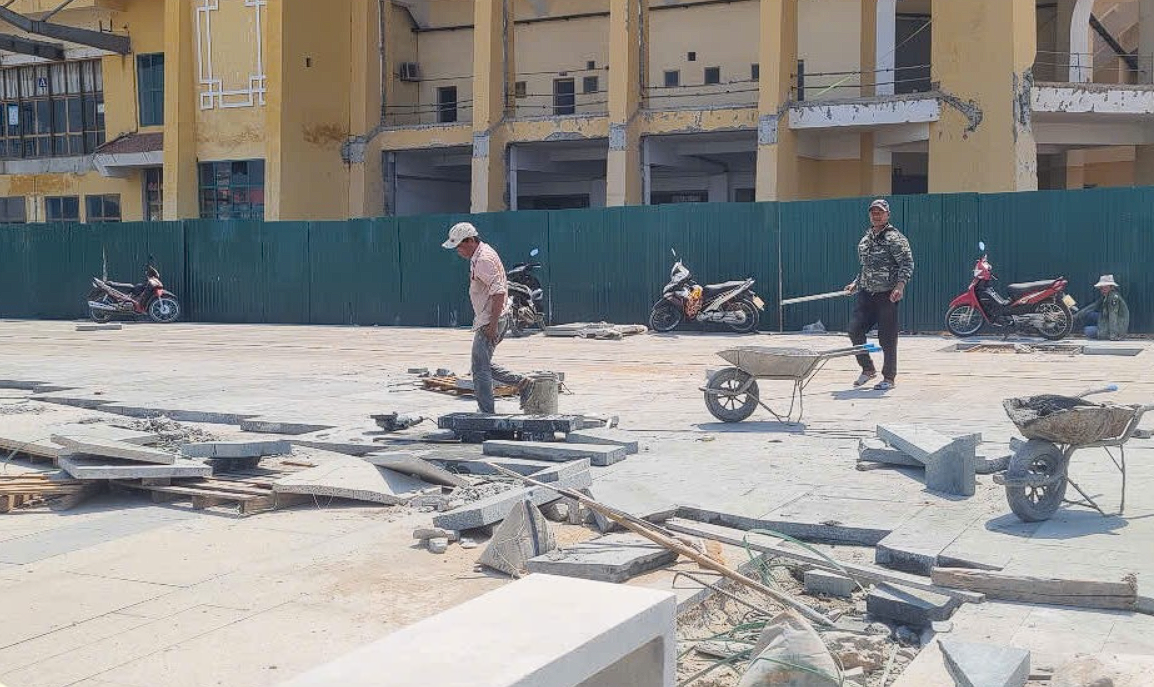 Dự án Quảng trường Văn hóa Thể thao TP. Huế chậm tiến độ vì vướng mặt bằng và thời tiết