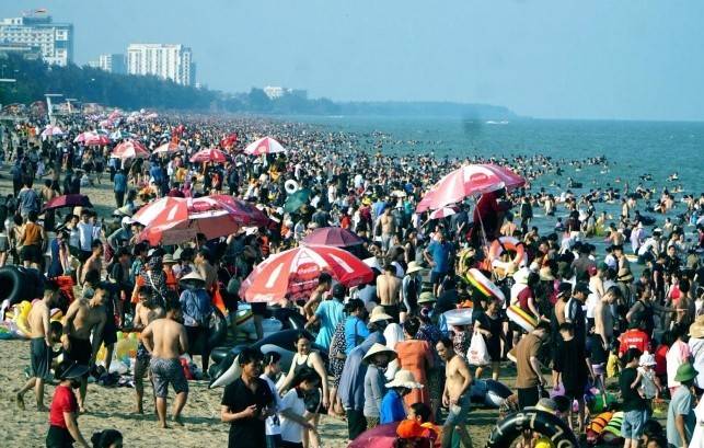 Du lịch Thanh Hóa “bội thu” trong kỳ nghỉ lễ 30/4 và 1/5