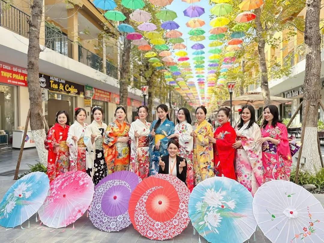 Phú Thọ đón gần 100.000 lượt khách du lịch dịp nghỉ lễ 30/4 - 1/5