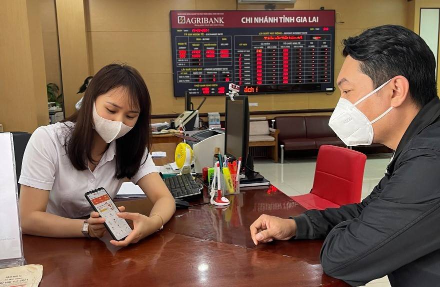 Lãi suất ngân hàng ngày 5/5/2025: Agribank vượt trội, ABBank lập kỷ lục