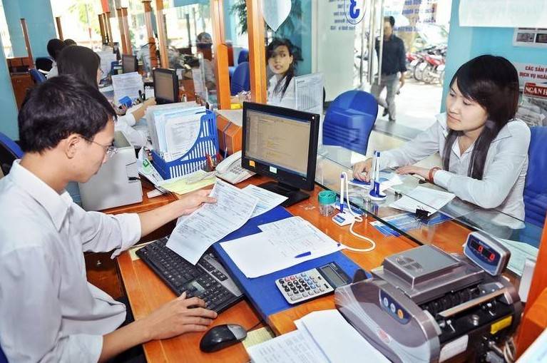 Thủ tướng yêu cầu cắt giảm mạnh thủ tục hành chính và điều kiện kinh doanh