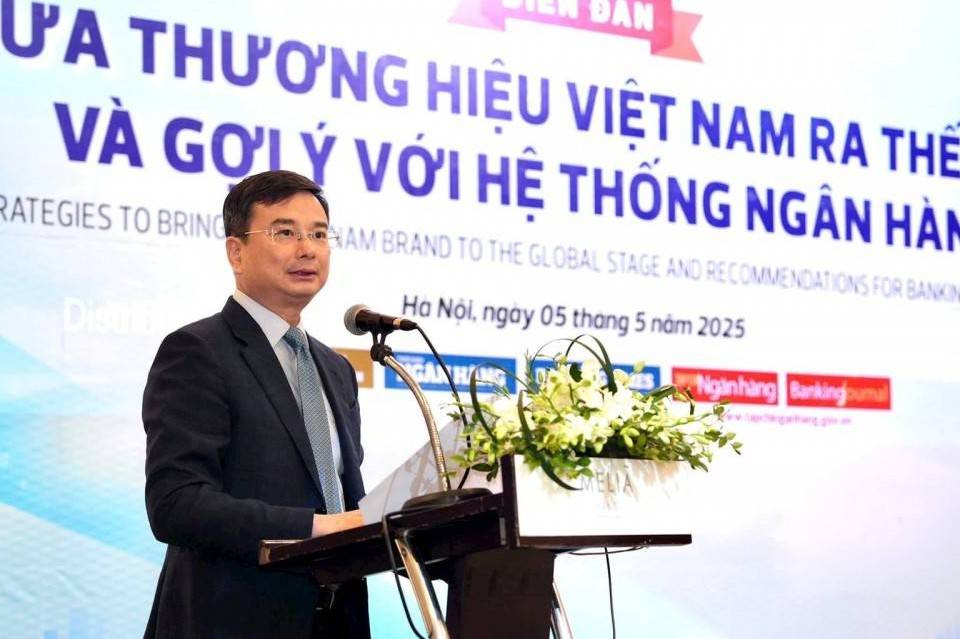 Trao đổi mô hình thành công phát triển thương hiệu tài chính-ngân hàng