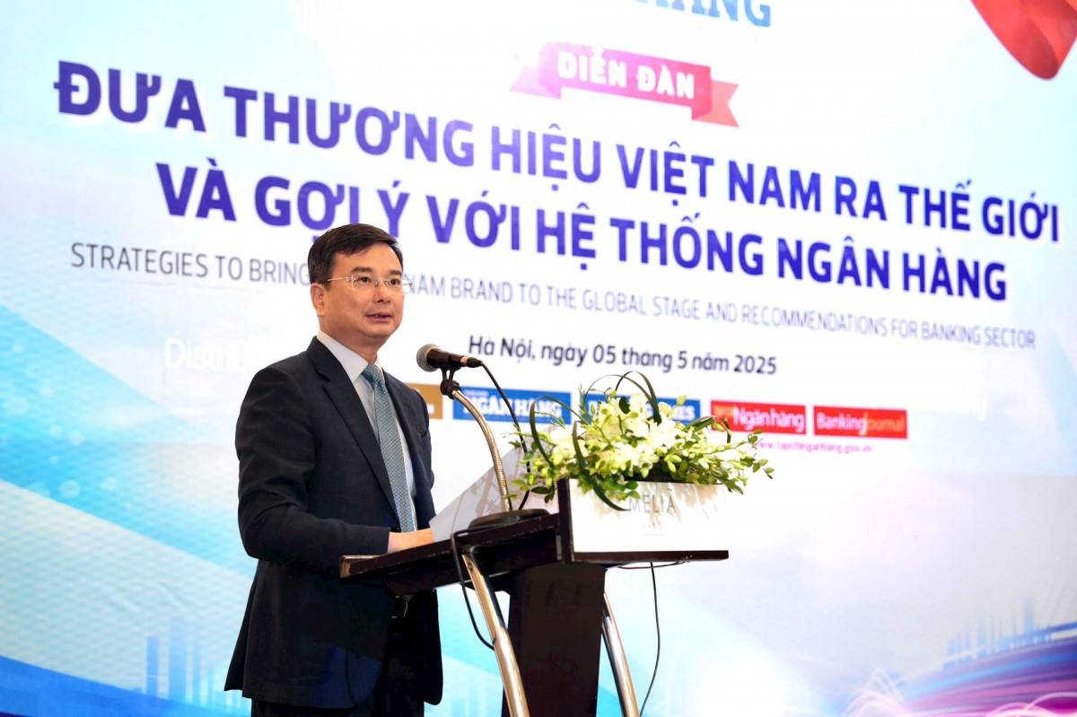 Trao đổi mô hình thành công phát triển thương hiệu tài chính-ngân hàng