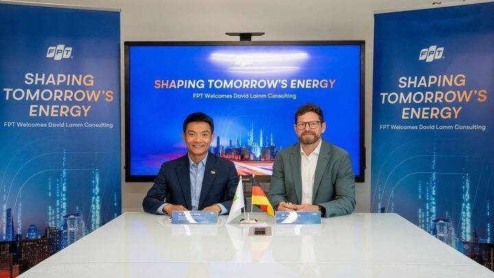 Đại diện FPT và đại diện David Lamm Consulting tại Lễ ký kết M&A (Nguồn: FPT)