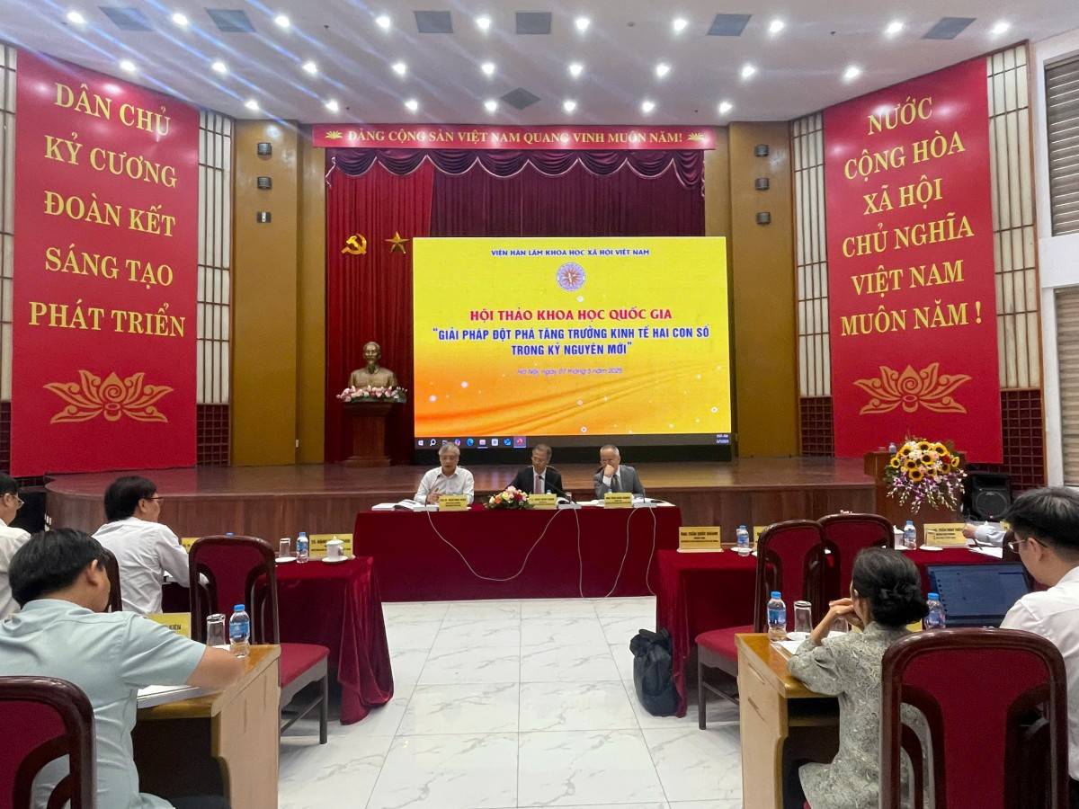 Bàn giải pháp đột phá tăng trưởng kinh tế hai con số trong kỷ nguyên mới