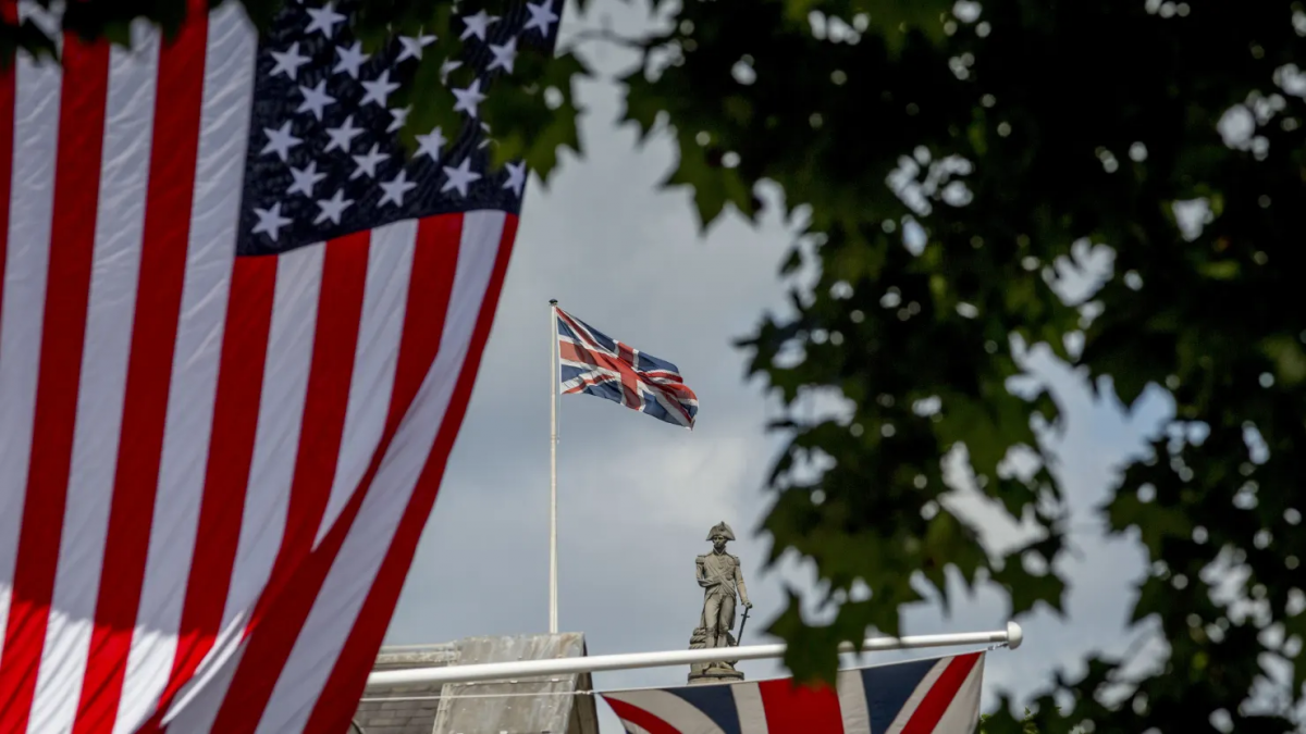 Anh chuẩn bị là quốc gia đầu tiên ký thỏa thuận thương mại với Mỹ