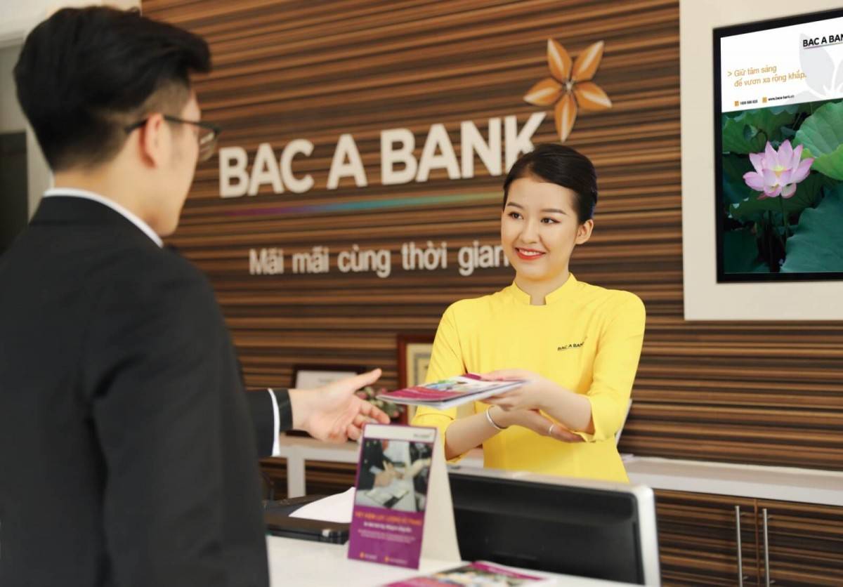 Lãi suất ngân hàng 9/5/2025: Bac A Bank tăng mạnh lãi suất huy động