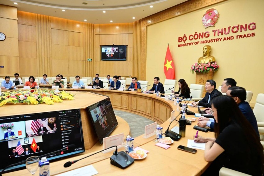 Doanh nghiệp Việt khẩn trương thúc đẩy hợp đồng với các đối tác Hoa Kỳ