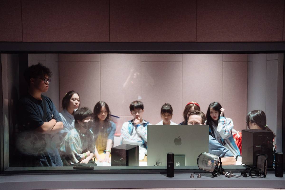 Thị trường tỷ đô và 'cơn khát' nhân lực: Vì sao ngành làm phim hấp dẫn?