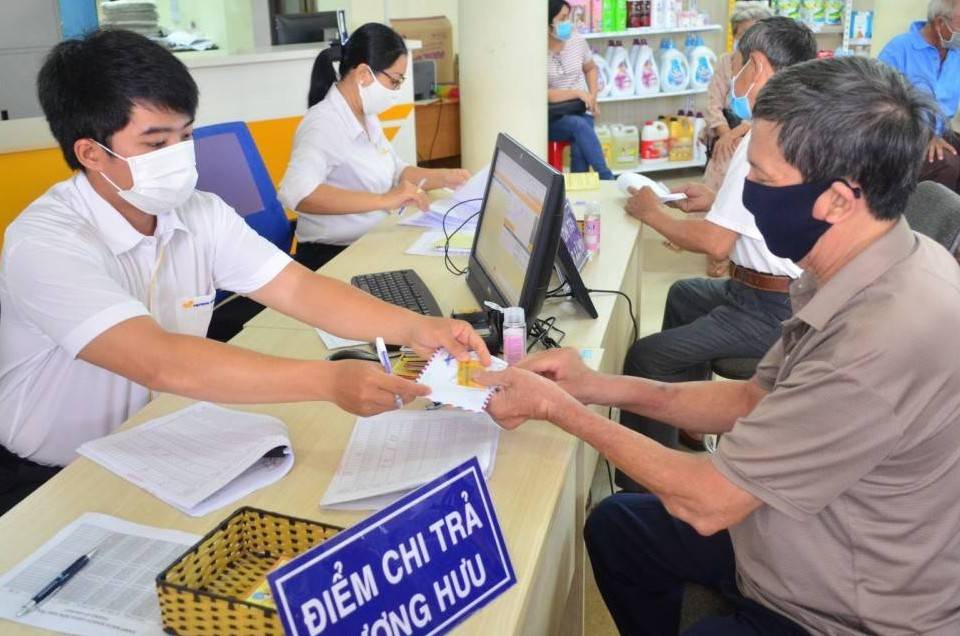 Từ 1/7/2025: Hình thức chi trả lương hưu thay đổi như thế nào?