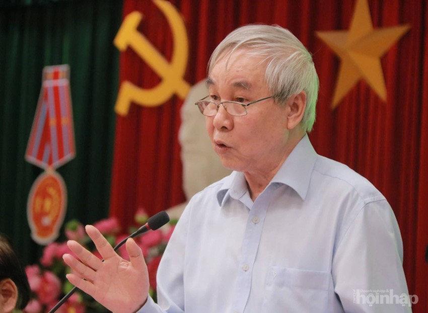 Diễn đàn “Khuyến nông @ Nhịp cầu nhà nông” 2025: Khơi nguồn tri thức, cung cấp phát triển VAC bền vững