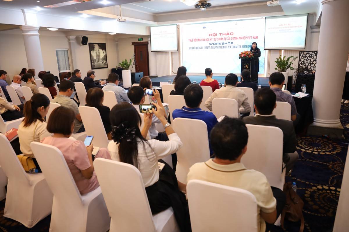 Đối mặt thuế quan từ Mỹ: Doanh nghiệp cần đầu tư cho thương hiệu hàng Việt