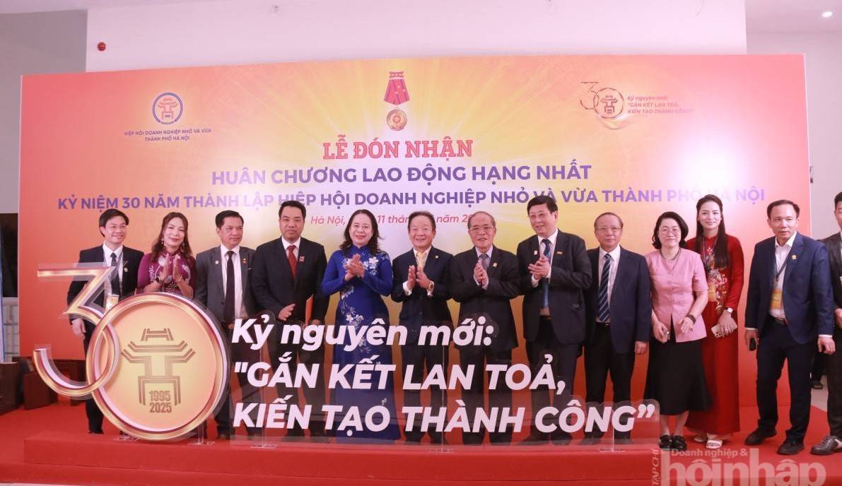 HanoiSME kỷ niệm 30 năm thành lập và đón nhận Huân chương Lao động hạng Nhất : Khẳng định vị thế, vững bước tương lai
