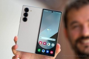 Galaxy Z Fold6 giảm giá gần 10 triệu đồng, đối đầu trực tiếp iPhone 16 Pro Max