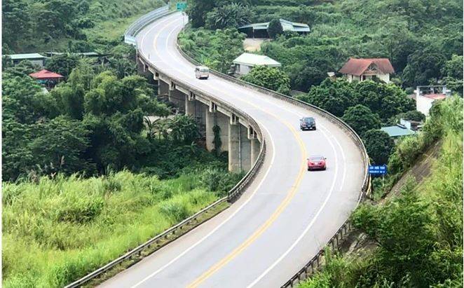 Đầu tư 7.668 tỷ đồng mở rộng cao tốc Yên Bái - Lào Cai