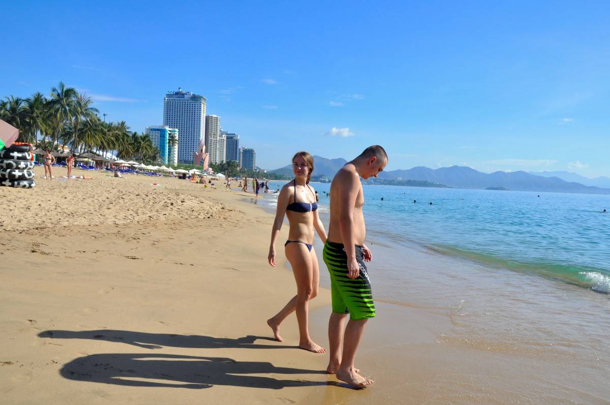 Chuyến bay đầu tiên của Red Wings từ Kazan (Nga) hạ cánh tại Cam Ranh