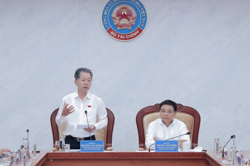 Lãnh đạo TP.Đà Nẵng quyết tâm phấn đấu đến năm 2030, xây dựng và vận hành có hiệu quả TTTC thành phố thu hút các đối tác chiến lược, định chế tài chính, dịch vụ hỗ trợ, dịch vụ pháp lý và đơn vị tư vấn luật, kế toán, kiểm toán… quốc tế và trong nước đầu tư và hoạt động tại Trung tâm tài chính thành phố Đà Nẵng.