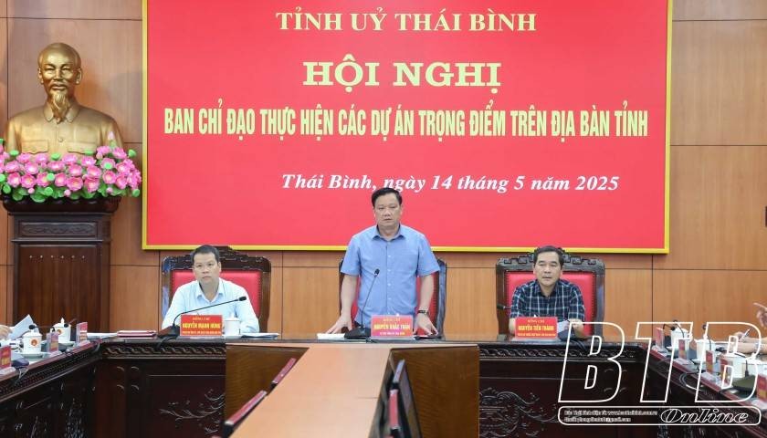 Nguyễn Khắc Thận, Bí thư Tỉnh ủy phát biểu chỉ đạo hội nghị.
