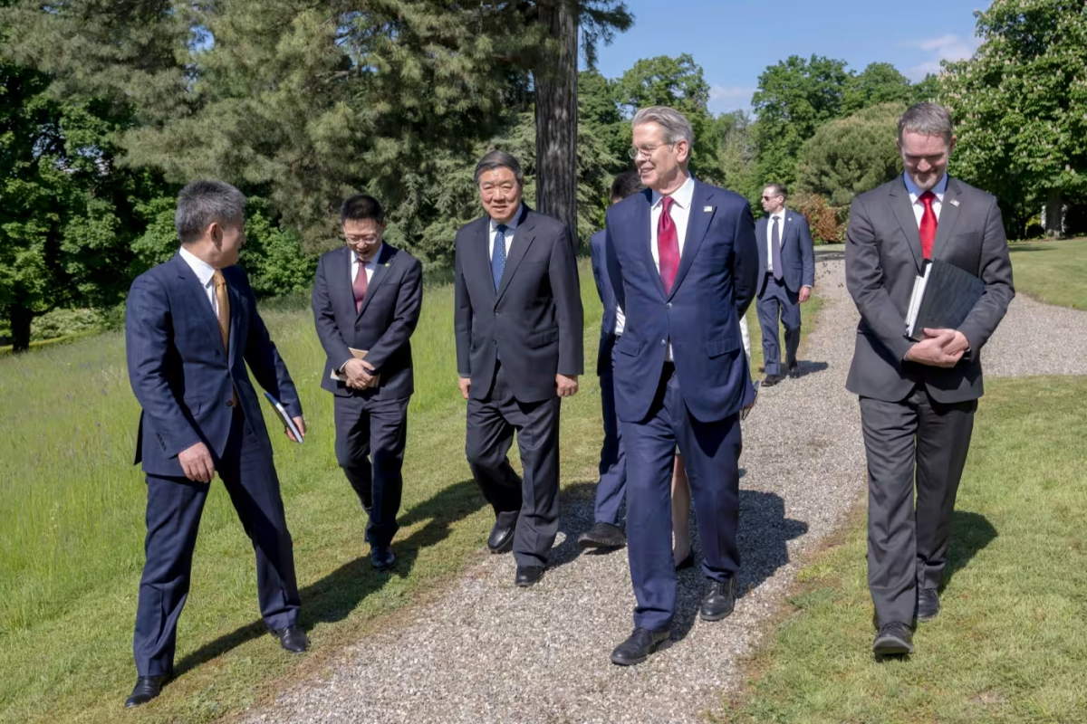 Xuất khẩu Trung Quốc sang Mỹ tăng tốc, doanh nghiệp “bàng hoàng nhưng phấn khởi”