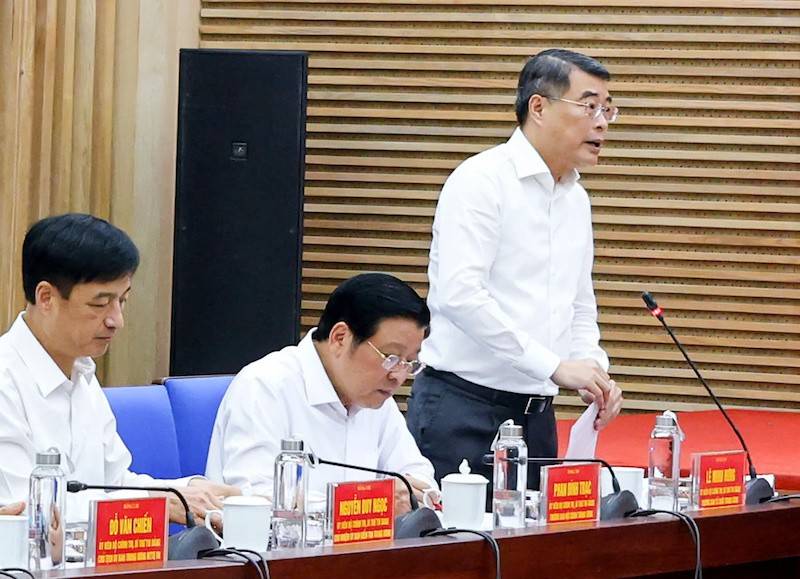 Ông Lê Minh Hưng - Ủy viên Bộ Chính trị, Bí thư Trung ương Đảng, Trưởng Ban Tổ chức Trung ương phát biểu tại buổi làm việc.