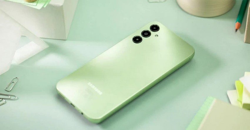 Người dùng kỳ vọng Samsung mang đến đột phá về công nghệ pin, cạnh tranh với điện thoại Trung Quốc