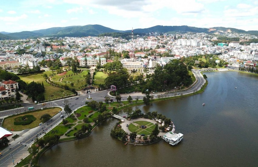 'Văn hóa, sáng tạo và kết nối là con đường ngắn nhất để Lâm Đồng hội nhập quốc tế' 'Văn hóa, sáng tạo và kết nối là con đường ngắn nhất để Lâm Đồng hội nhập quốc tế'